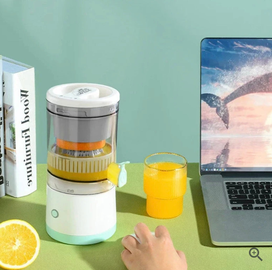 Electric juice maker